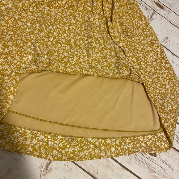 Everly Dress - Picture 4 of 6